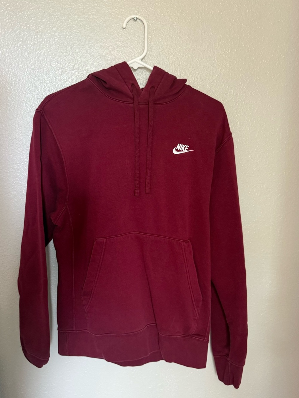 Nike Men's Burgundy Pullover Hoodie with White Logo